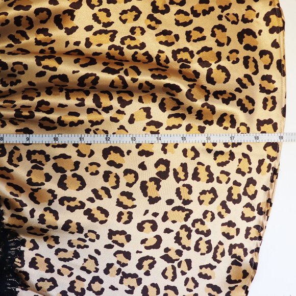 Victoria's Secret Sexy Leopard Lace Camisole S - Picture 15 of 16